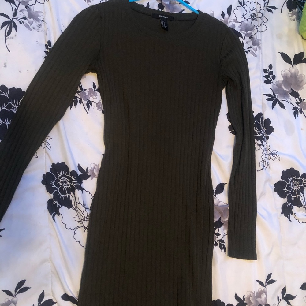 Ribbed LongSleeve Dress